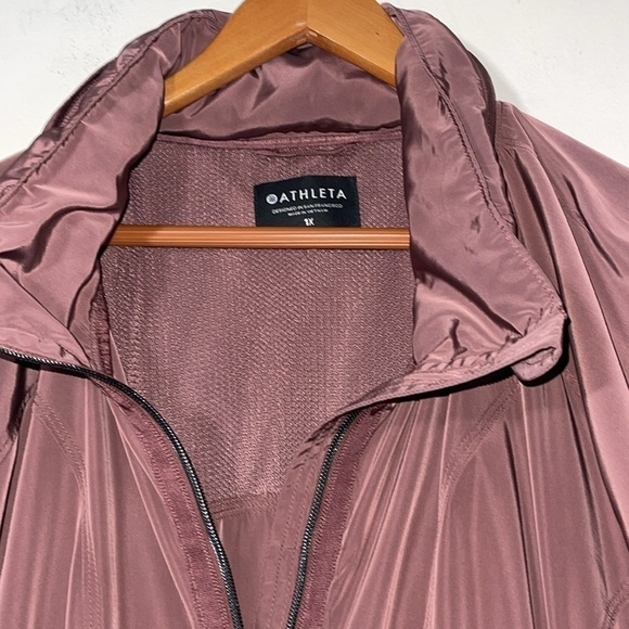 Athleta Drip Drop Jacket Long Windbreaker Stowaway Hood in Mauve - Picture 14 of 15